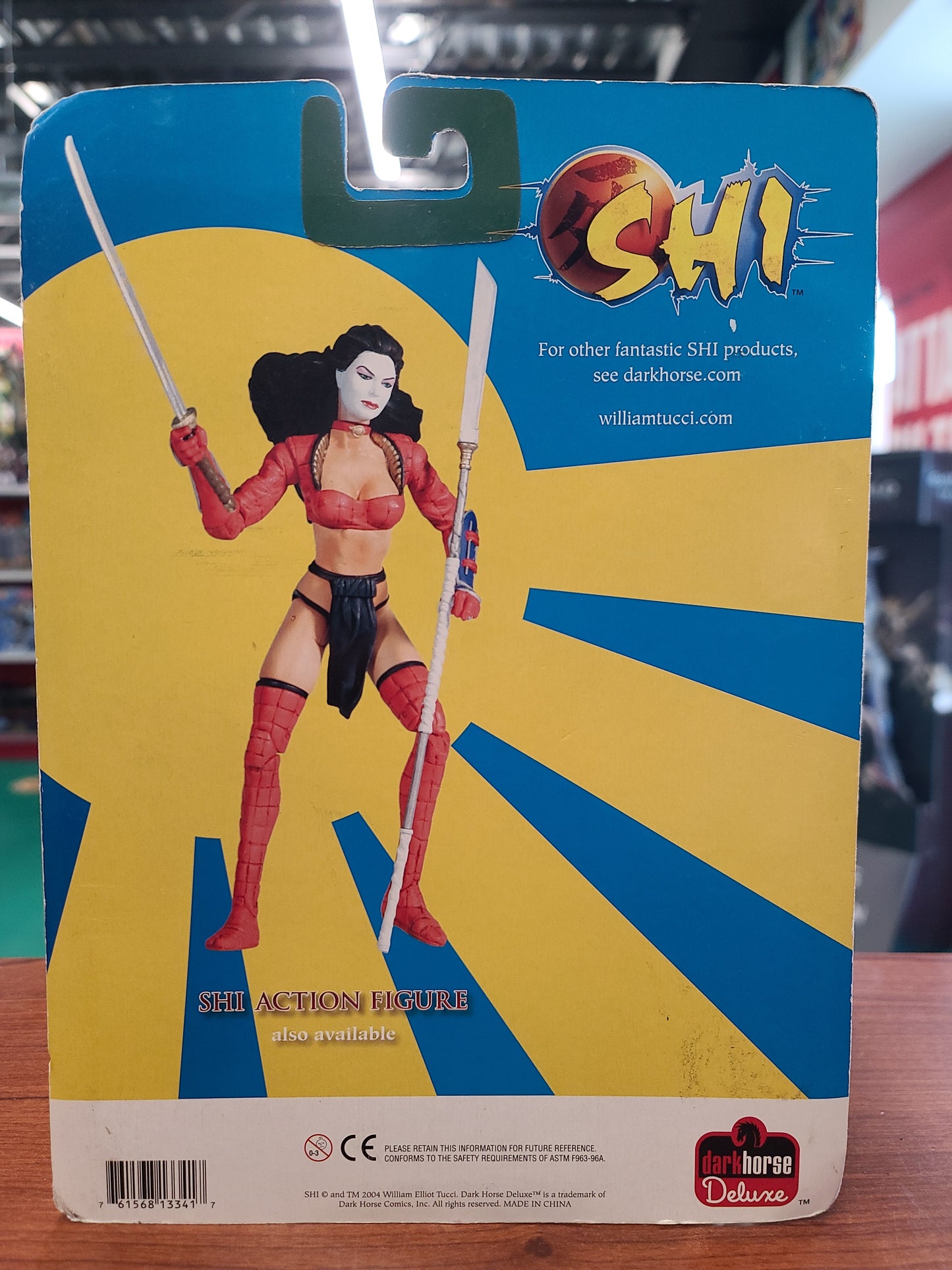 Dark Horse Deluxe Shi Tomoe