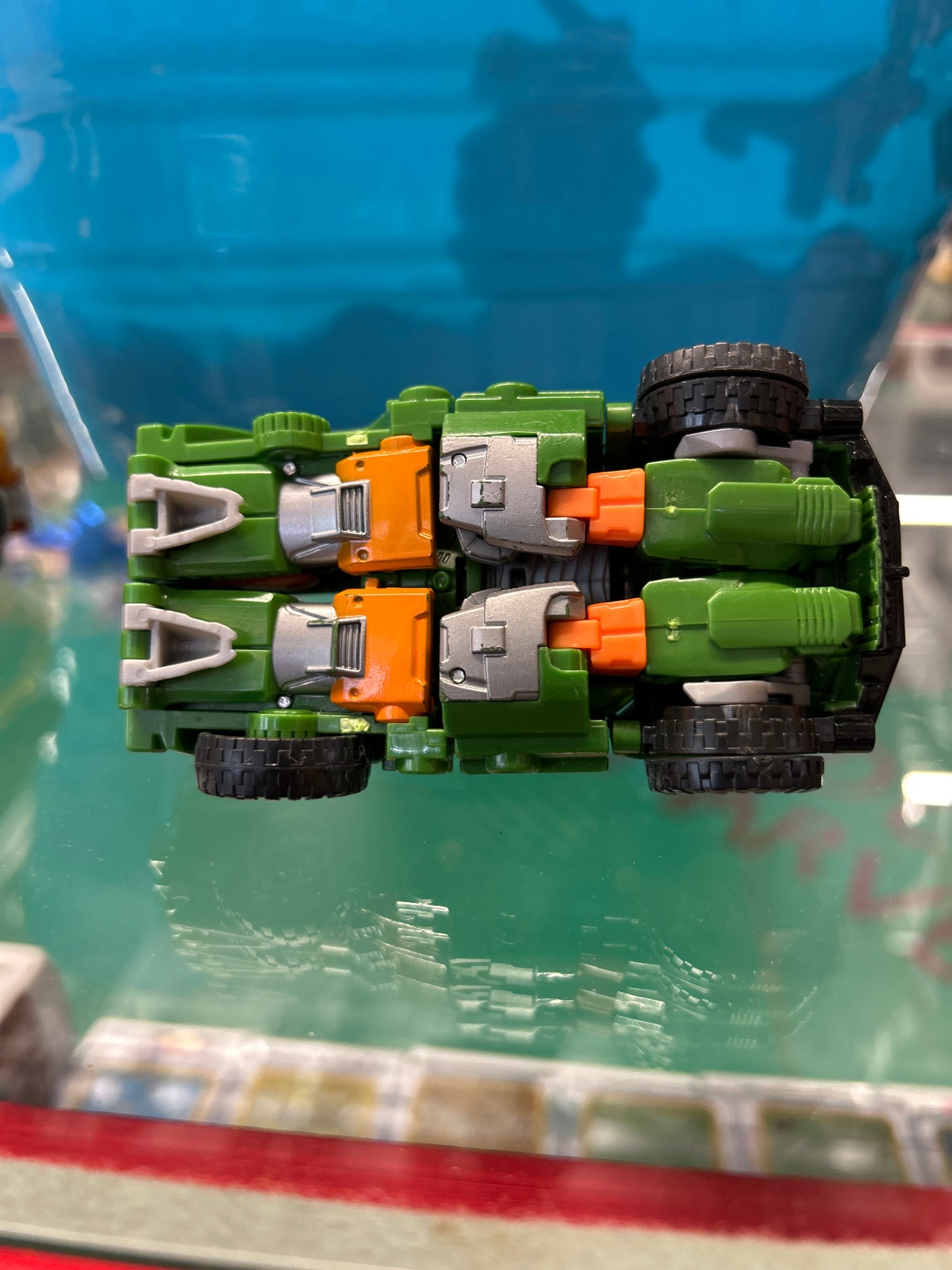 Transformers Generations Deluxe Class Hoist Action Figure