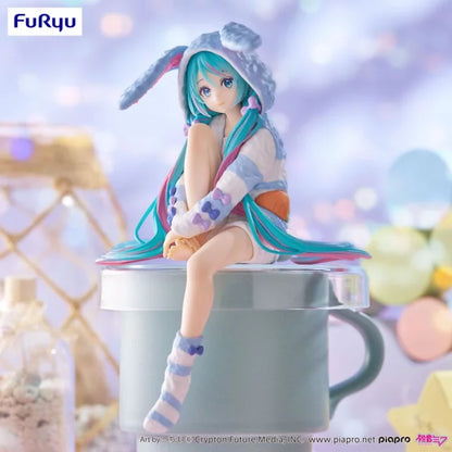 Hatsune Miku Rabbit Ear Hooded Pajama Noodle Stopper Figure
