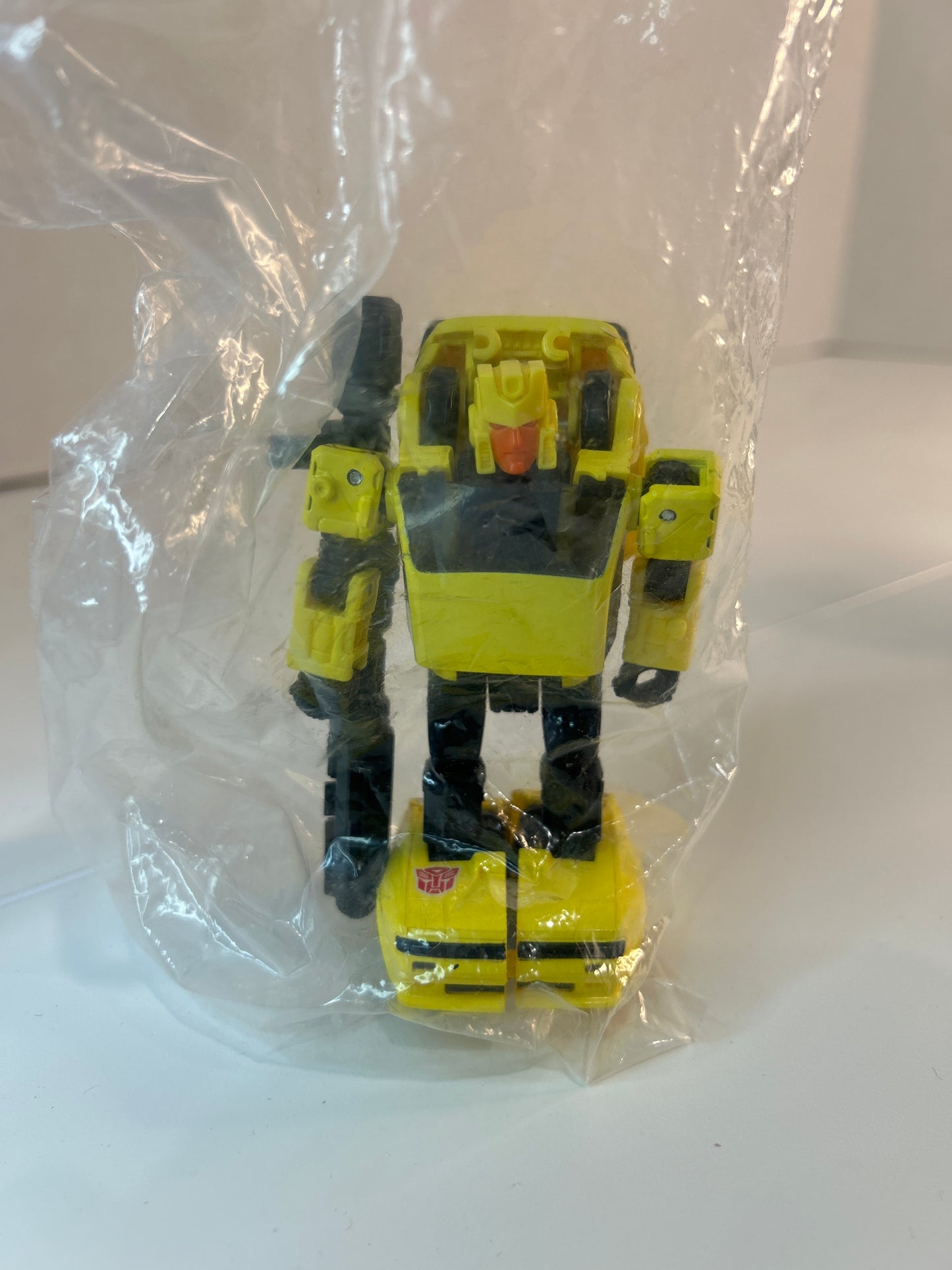 Hasbro Transformers War for Cybertron WFC-GS13 Hubcap Deluxe Class Figure (E9688)