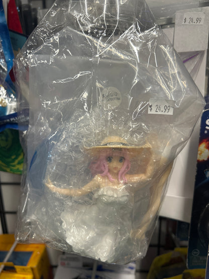 Kyunties Kaguya Sama Love is War Chica Seaside Version Figure