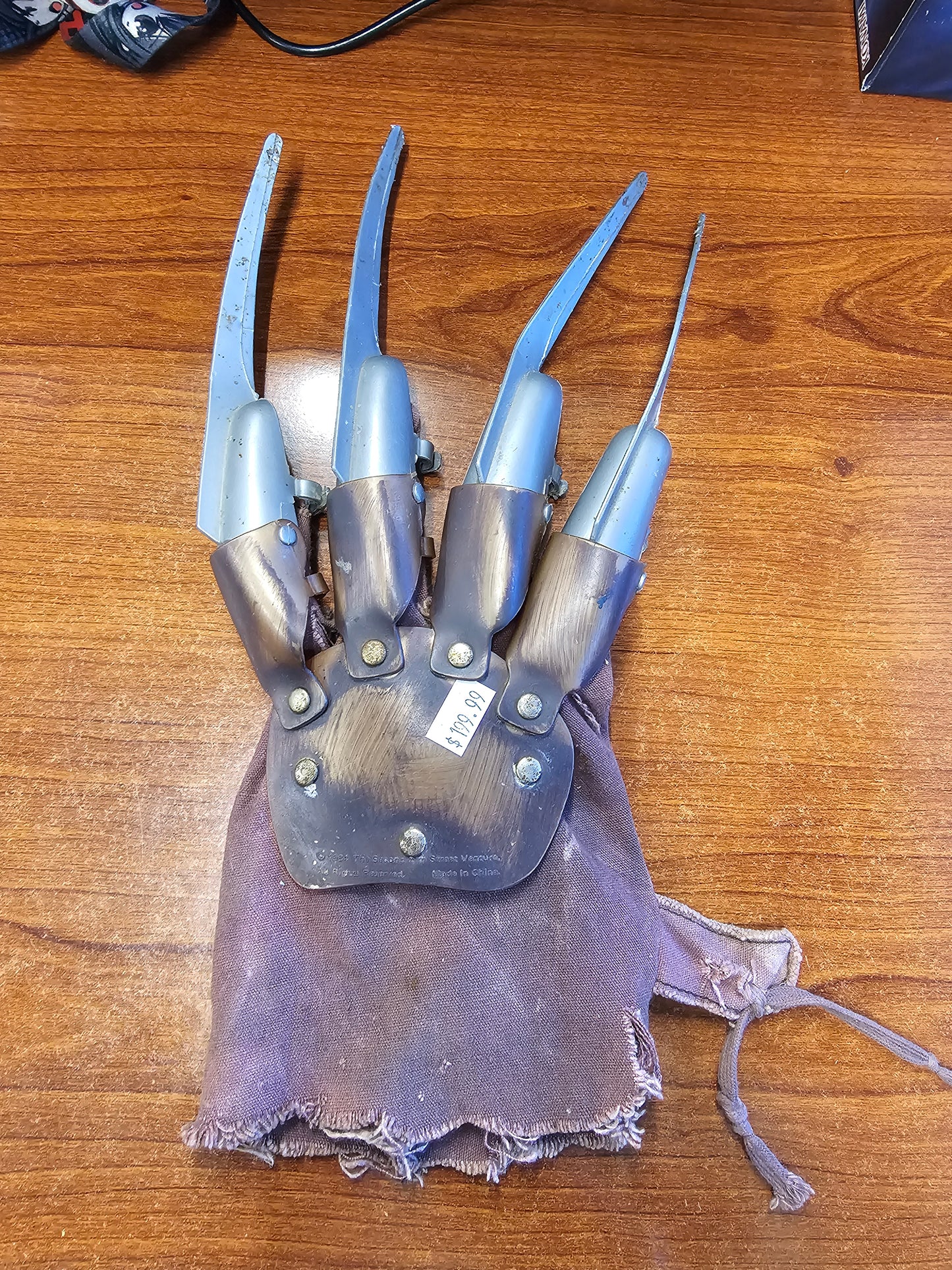 Freddy Kruger Claw