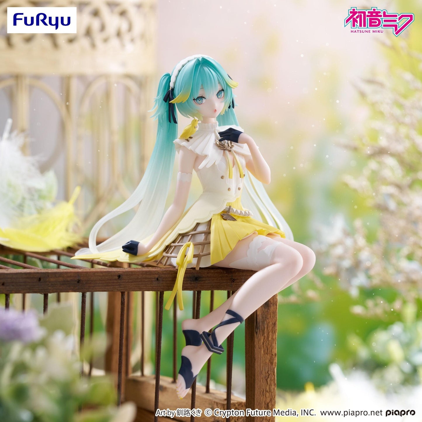 Furyu Hatsune Miku Canary Bird Noodle Stopper Figure