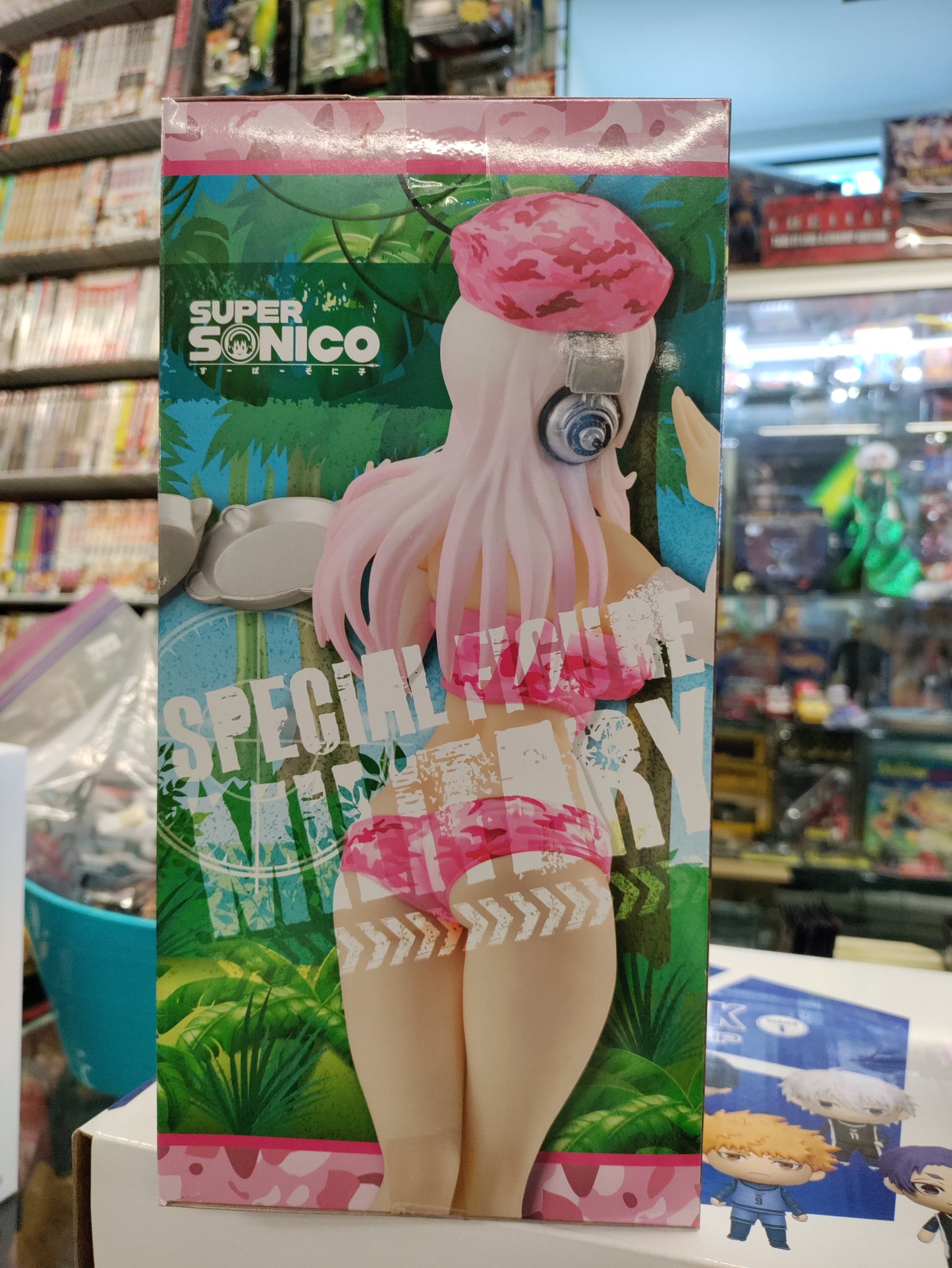 Super Sonico Special Figure Military