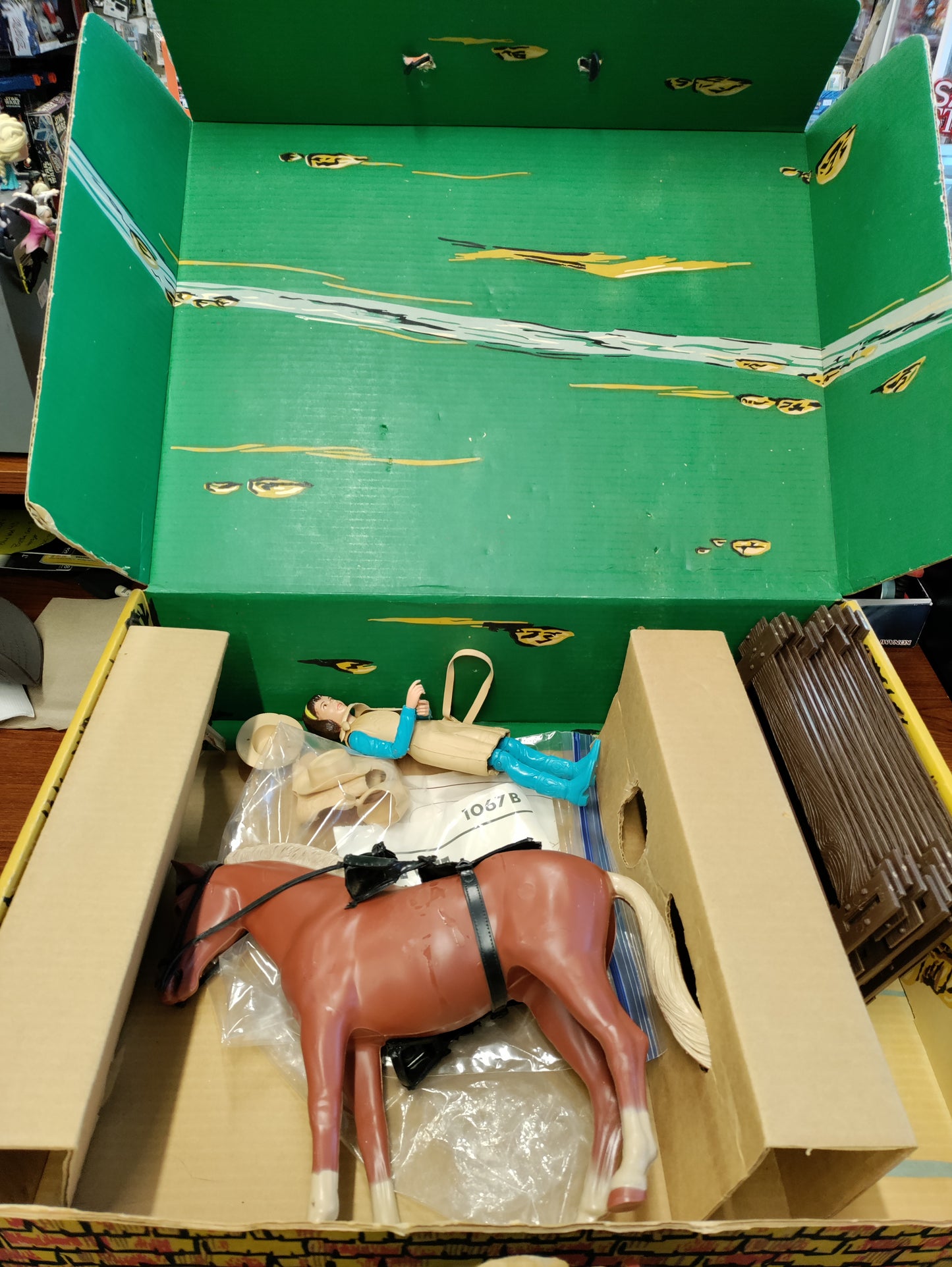 Johnny West Janice with Pony and Set