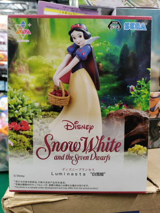 Luminasta Disney's Snow White and the Seven Dwarfs Snow White Figure
