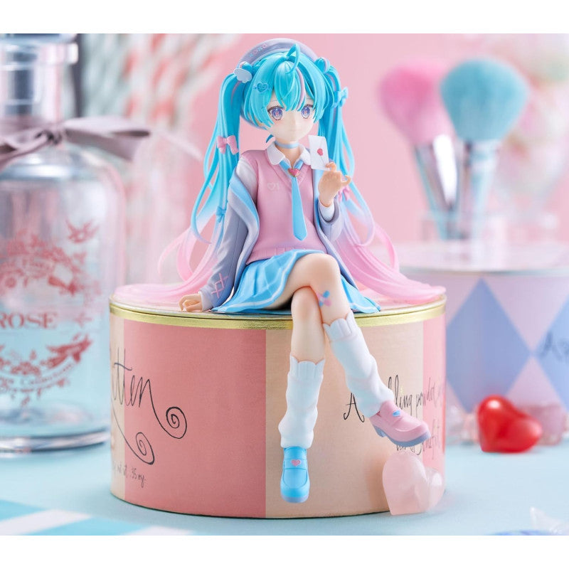Furyu Hatsune Miku Love Blazer Navy Color Noodle Stopper Figure