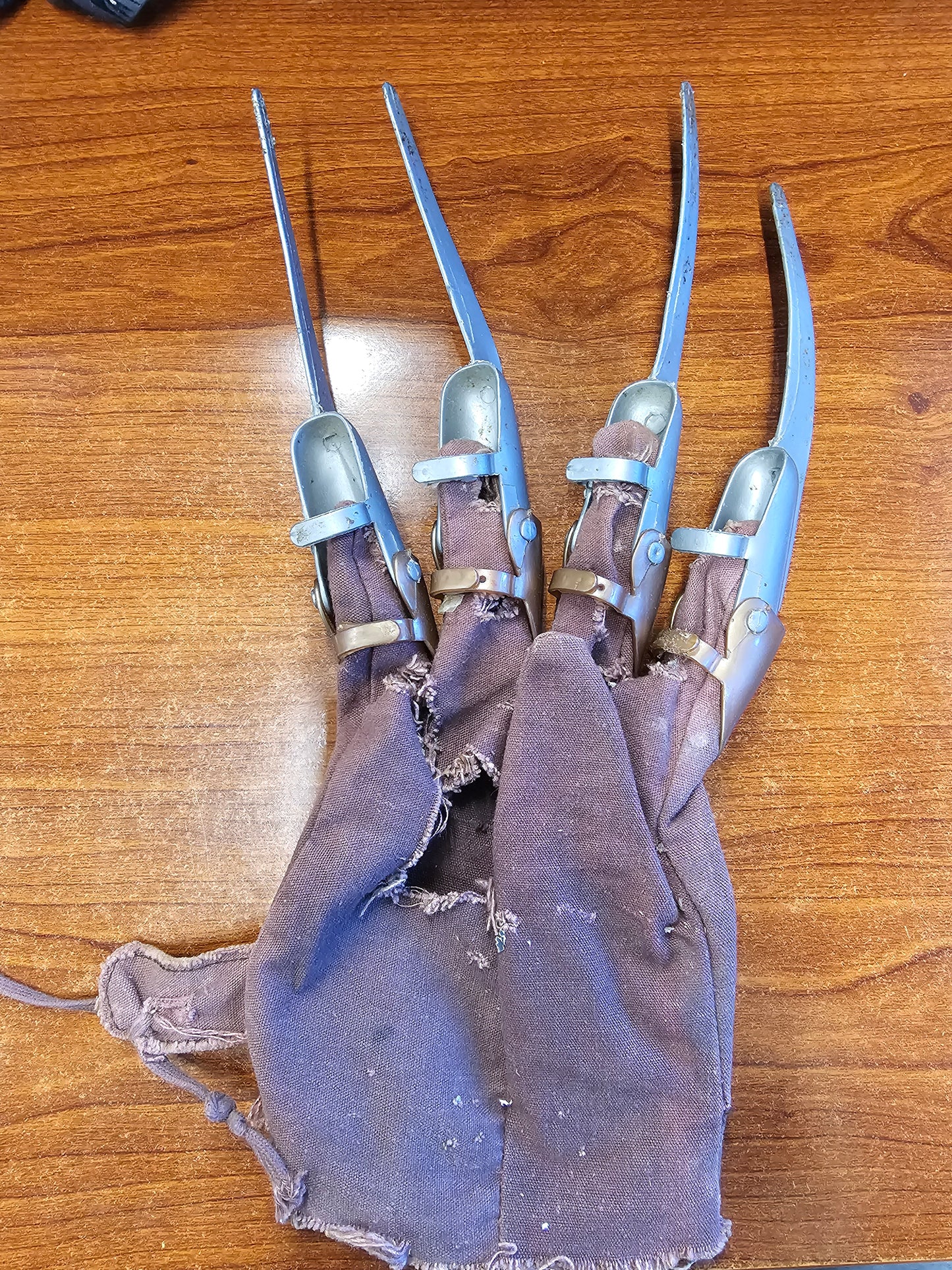 Freddy Kruger Claw