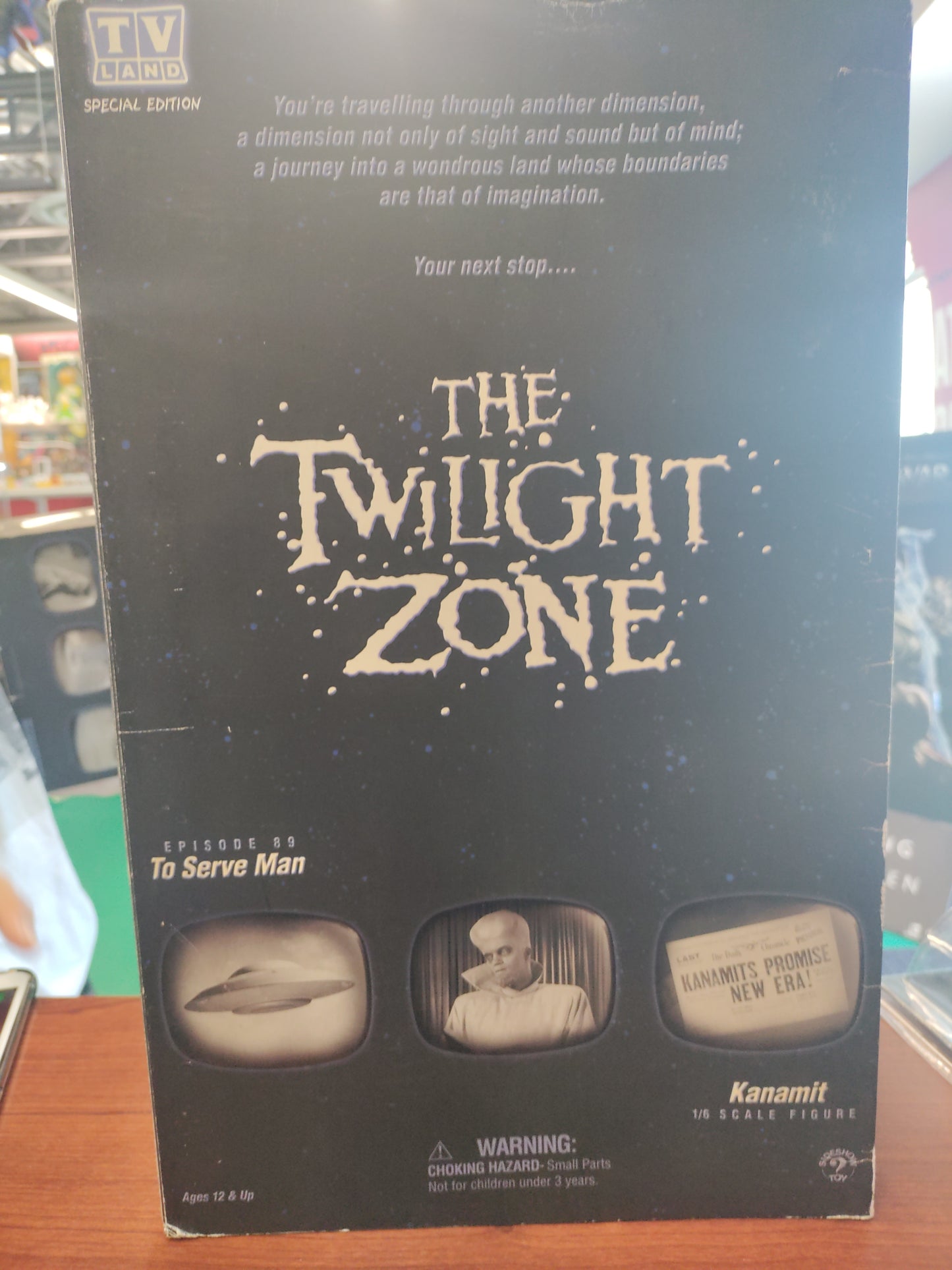 Sideshow Toy The Twilight Zone To Serve Man