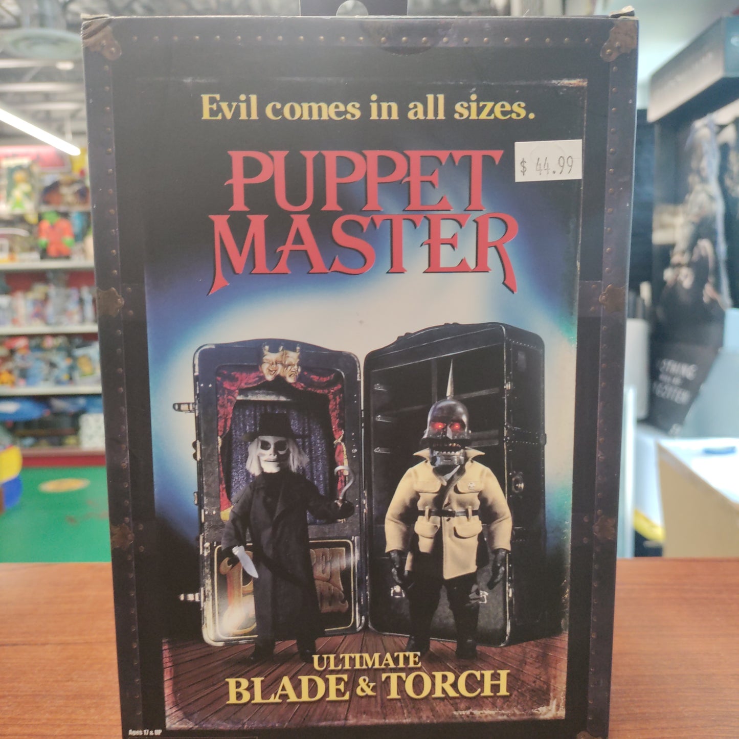 NECA Puppet Master: Ultimate Blade & Torch