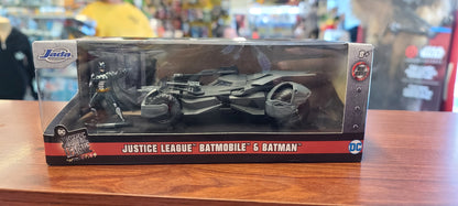 DC Jada Justice League Batmobile and Batman