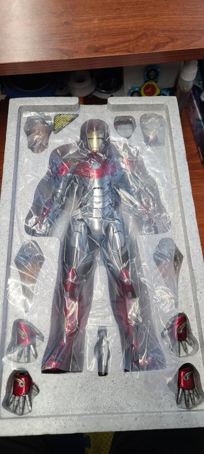 Marvel Spiderman No Way Home Iron Man Diecast Figure